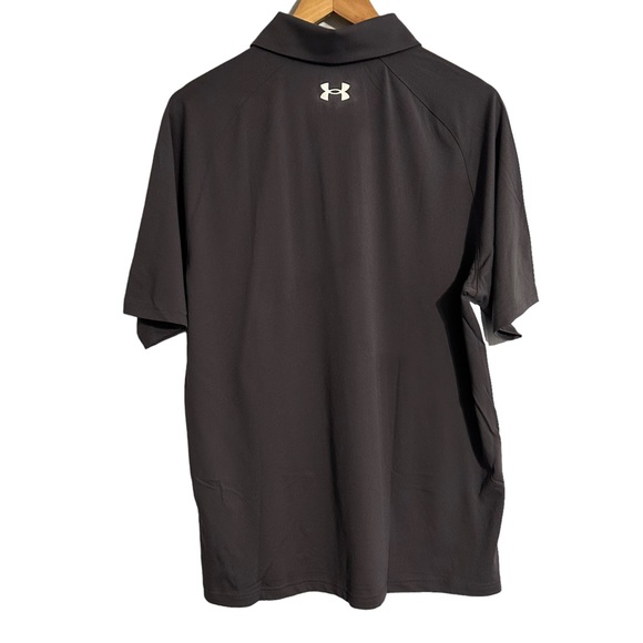 Under Armour Men’s Golf Title Polo Loose Grey/White Size Large NWT - Picture 4 of 7